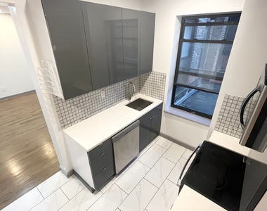 601 West 176th Street - Photo Thumbnail 1