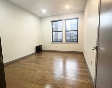 601 West 176th Street - Photo Thumbnail 4