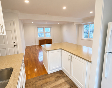 140-64 160th Street - Photo Thumbnail 1