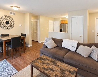 850 Honeybrook Cir - Photo Thumbnail 5