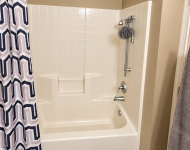 850 Honeybrook Cir - Photo Thumbnail 18