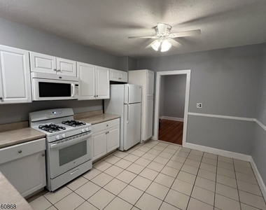 227 W Mount Pleasant Ave - Photo Thumbnail 2