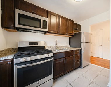 147-28 72nd Road - Photo Thumbnail 6