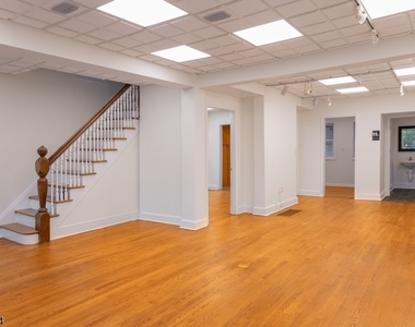 393 Millburn Ave - Photo Thumbnail 2