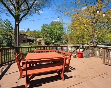 7 Rutgers St - Photo Thumbnail 16