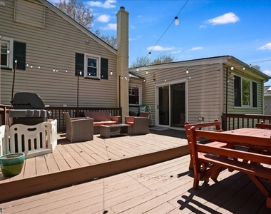 7 Rutgers St - Photo Thumbnail 15