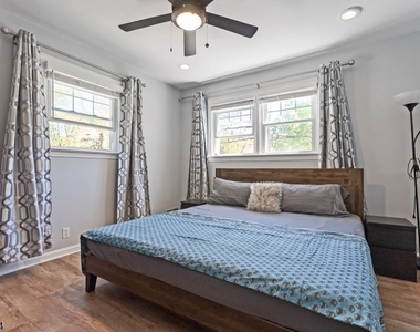 7 Rutgers St - Photo Thumbnail 12