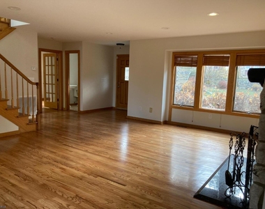73 Park Rd - Photo Thumbnail 5