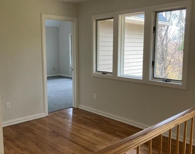 73 Park Rd - Photo Thumbnail 18