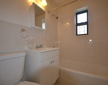 153-36 73rd Avenue - Photo Thumbnail 3