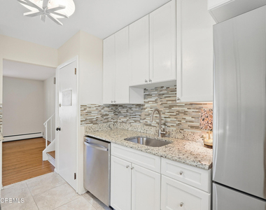 140 Main Avenue - Photo Thumbnail 19