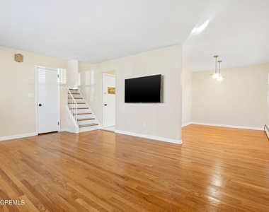 140 Main Avenue - Photo Thumbnail 8