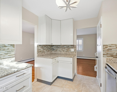 140 Main Avenue - Photo Thumbnail 18