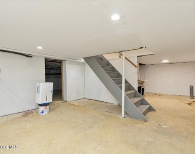 179 Wall Street - Photo Thumbnail 28