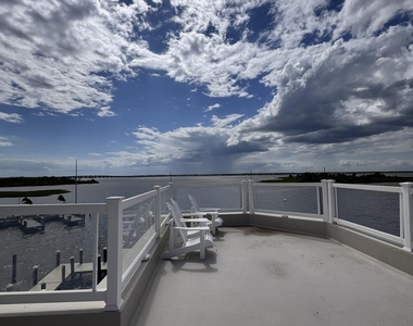 27 6th Terrace - Photo Thumbnail 5