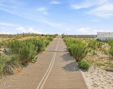 1 2nd Avenue - Photo Thumbnail 26
