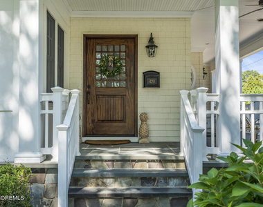 420 Tuttle Avenue - Photo Thumbnail 4