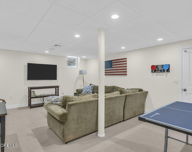420 Tuttle Avenue - Photo Thumbnail 37