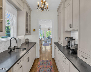 420 Tuttle Avenue - Photo Thumbnail 16