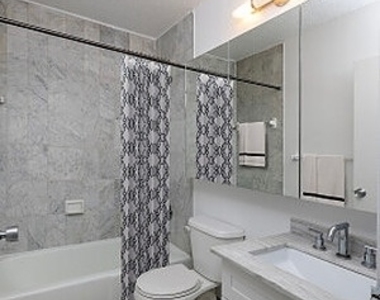 East 34 Street - Photo Thumbnail 3