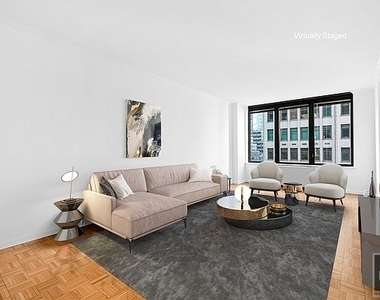 East 57th Street - Photo Thumbnail 2