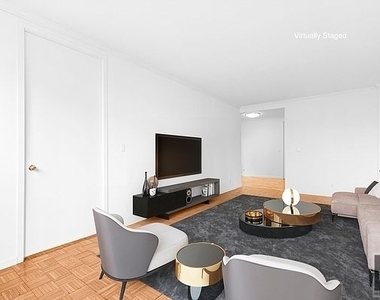 East 57th Street - Photo Thumbnail 1