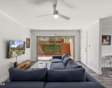 3500 N Hayden Road - Photo Thumbnail 4
