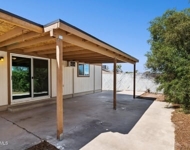 1542 E Turquoise Avenue - Photo Thumbnail 22