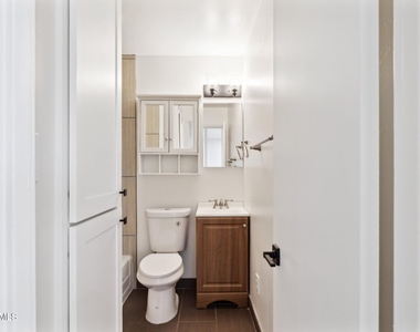 1542 E Turquoise Avenue - Photo Thumbnail 13