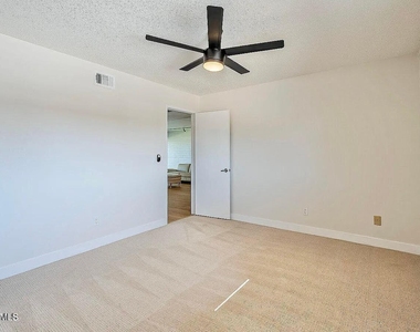 3737 E Turney Avenue - Photo Thumbnail 18