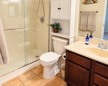 4620 N 68th Street - Photo Thumbnail 5