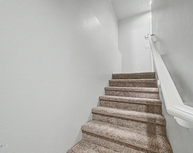 712 S Beck Avenue - Photo Thumbnail 19