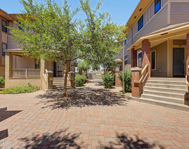 712 S Beck Avenue - Photo Thumbnail 4