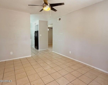 1551 E Christy Drive - Photo Thumbnail 9