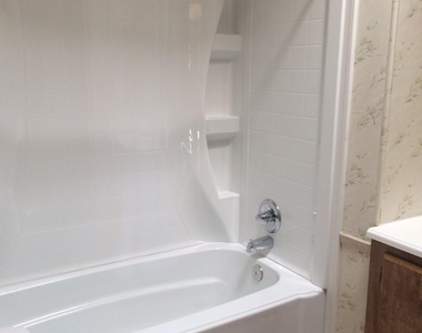 1807 E Augusta Avenue - Photo Thumbnail 14