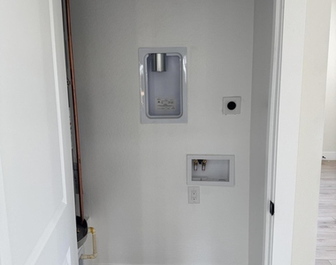 1515 W Mckinley Street - Photo Thumbnail 13
