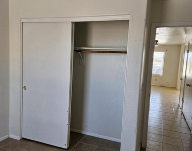 8190 W Serena Drive - Photo Thumbnail 17