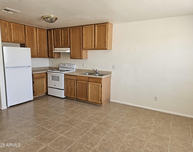 8190 W Serena Drive - Photo Thumbnail 20