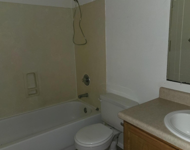 8190 W Serena Drive - Photo Thumbnail 4