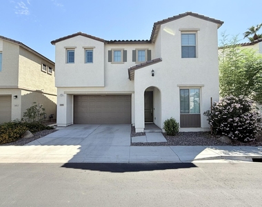 1419 E Town And Country Lane - Photo Thumbnail 1