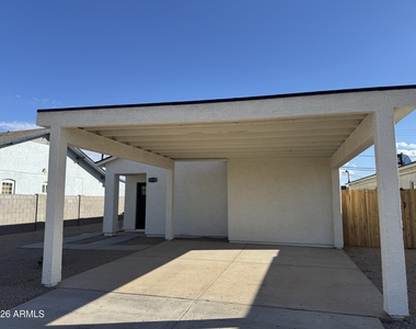 1515 W Mckinley Street - Photo Thumbnail 1