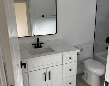 1515 W Mckinley Street - Photo Thumbnail 13