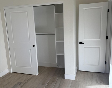 1515 W Mckinley Street - Photo Thumbnail 18