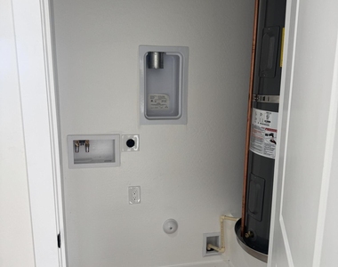 1515 W Mckinley Street - Photo Thumbnail 16