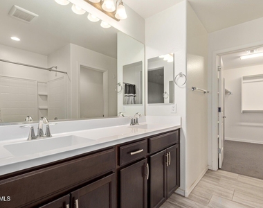 905 S Canal Drive - Photo Thumbnail 16