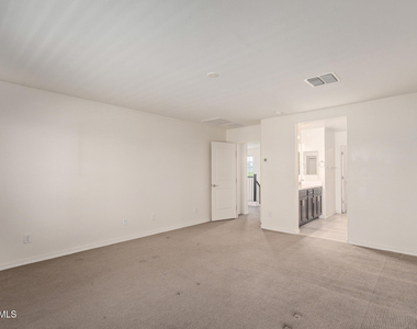 905 S Canal Drive - Photo Thumbnail 14