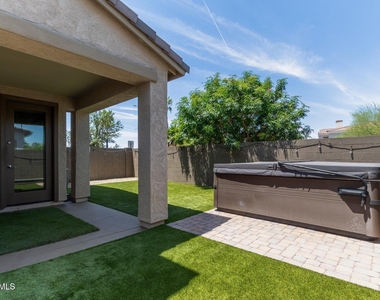 905 S Canal Drive - Photo Thumbnail 27