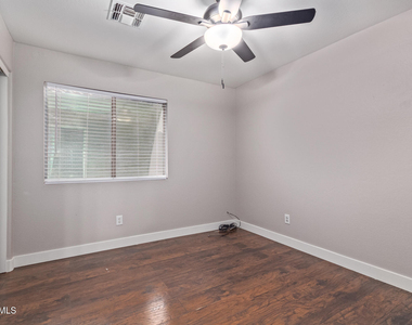 11386 W Lincoln Street - Photo Thumbnail 23