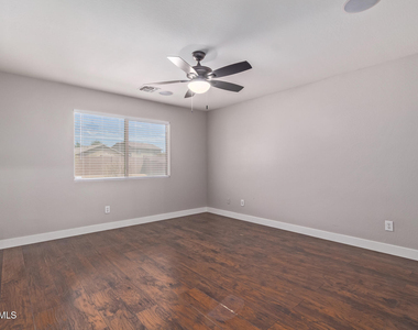11386 W Lincoln Street - Photo Thumbnail 19