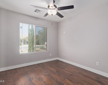 11386 W Lincoln Street - Photo Thumbnail 31